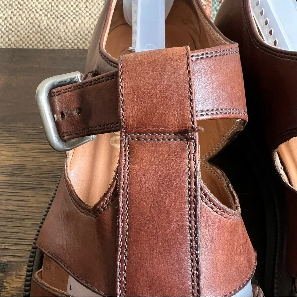 Salvatore Ferragamo Brown Leather Fisherman Sandals 7 2E (US8)